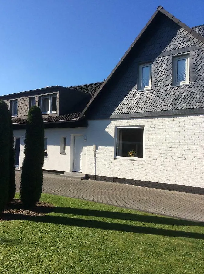 Messewohnung Duesseldorf-Nord Daire Düsseldorf